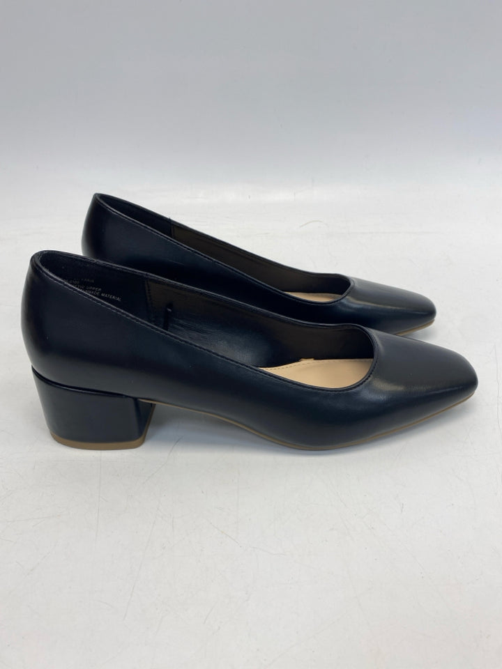 Liz Claiborne US Shoe Size 8.5 Black Heels