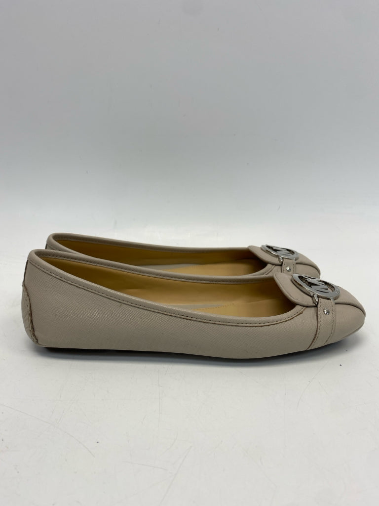Michael Kors  Size 9 Taupe Silver Disc Flats