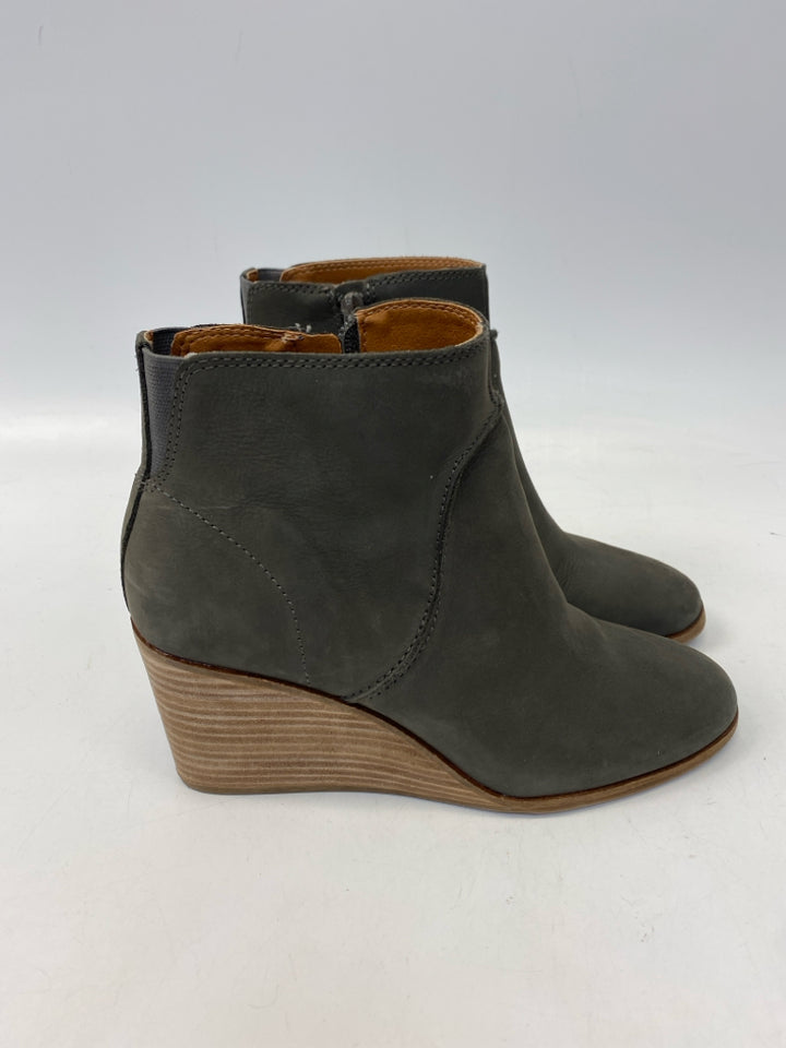 Lucky Brand US Size 8 Dark Gray Boots