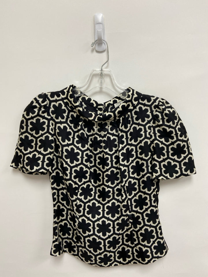 MILLY Size 0 Black Cream Geometric Ladies Top