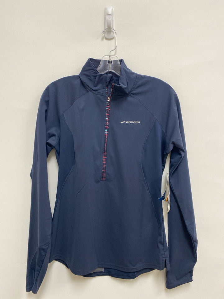 NWT Brooks Size M Dark Gray Athletic Top