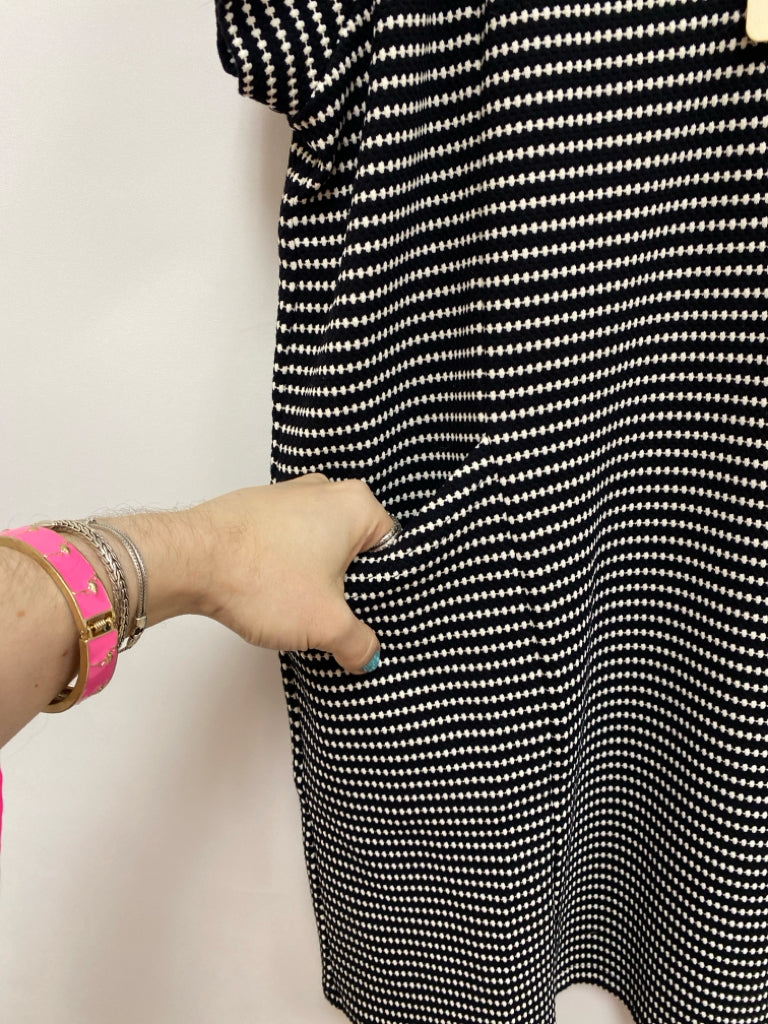 NWT entro Size S Black White Dots Ladies Dress