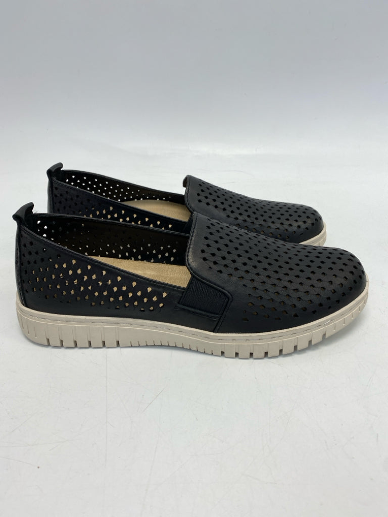Bella Vita  Size 9N Black Perforated Sneakers  **NARROW**