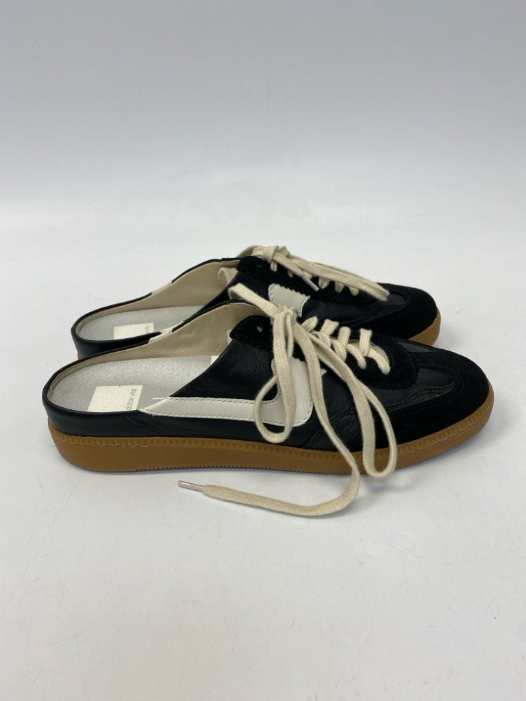 NWOT Dolce Vita  Size 9.5 Black Cream Lace-up Sneakers