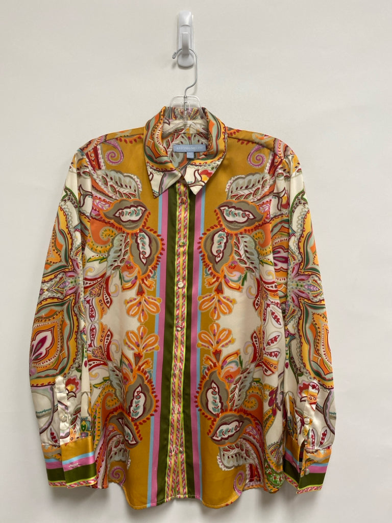 Antonio Melani Size M Gold Beige/Multi Acanthus Button Up Ladies Top