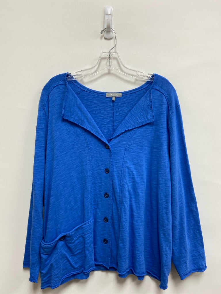 HabitaT Size L Blue Button Up Ladies Top