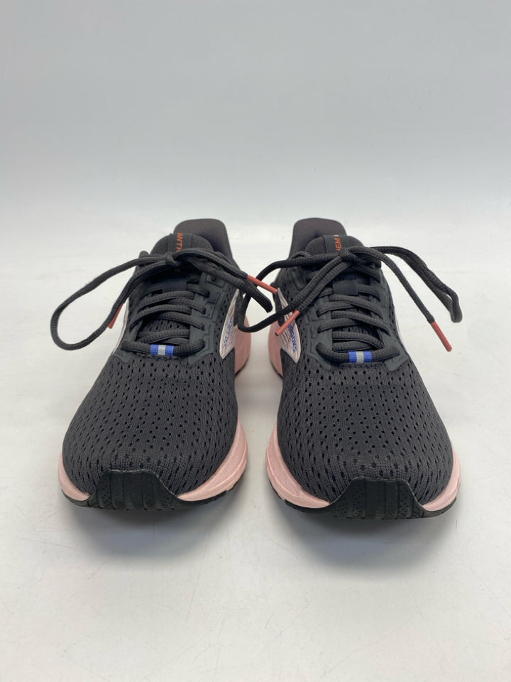 Brooks US Shoe Size 8 Gray Pink Lace-up Sneakers