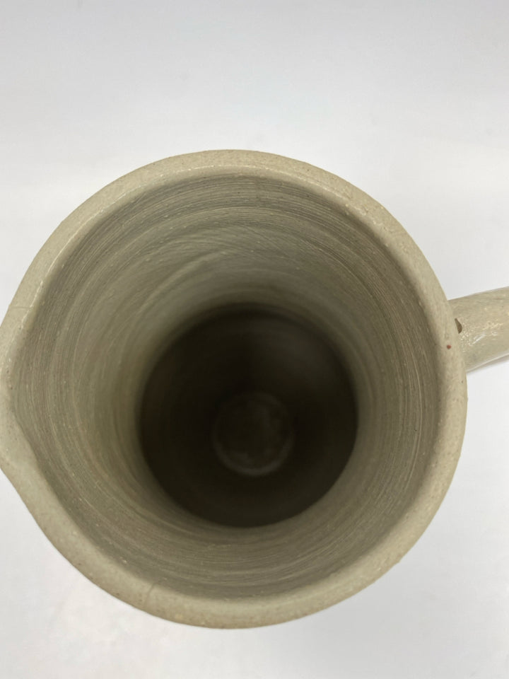 Williamsburg Cream Blue Flowers Pottery Pottery