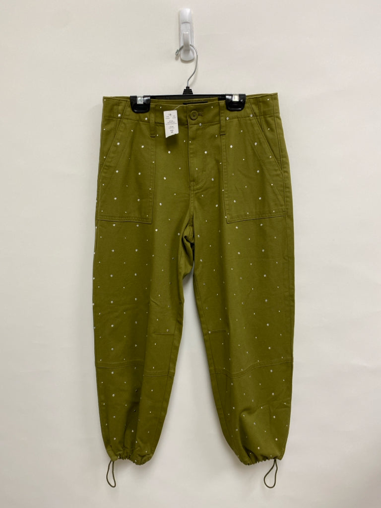 NWT Wht House/Blk Mkt Size 4R Olive Green Studded Joggers Ladies Pants