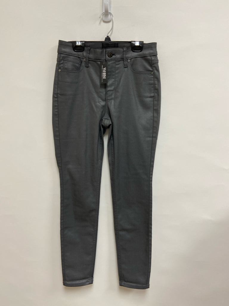 NWT Wht House/Blk Mkt Size 4P Dark Gray Petite Jeans