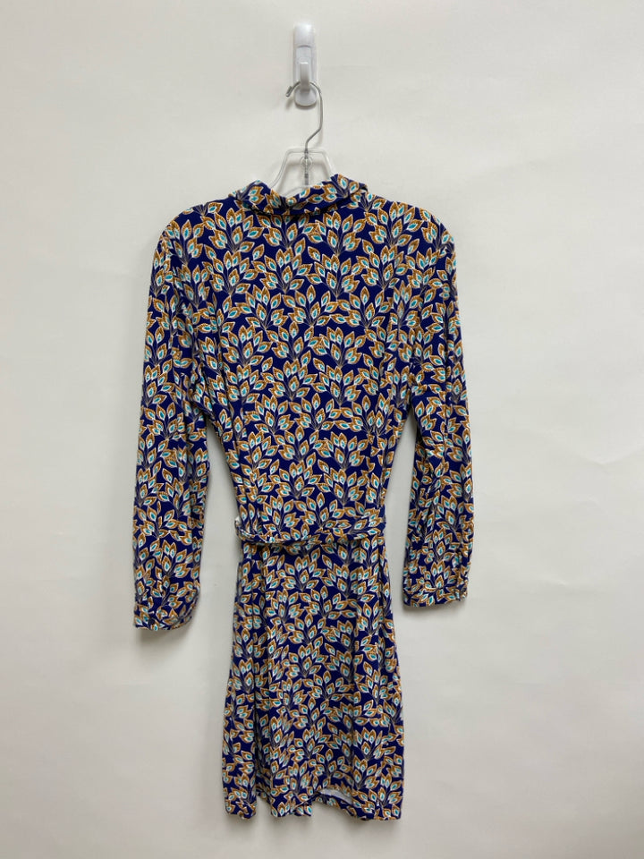 J McLaughlin Size XL Dark Blue Tan/White Leaves Ladies Dress