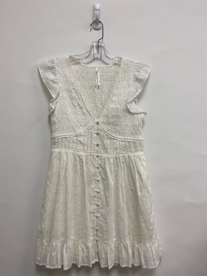 Anthropologie Size M White Texture Button Up Ladies Dress