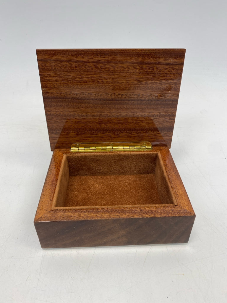 Brown Cream Ballerina Wood Box