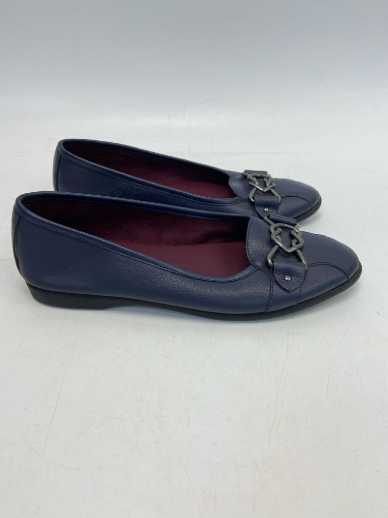 Aerosoles  Size 10 Navy Flats