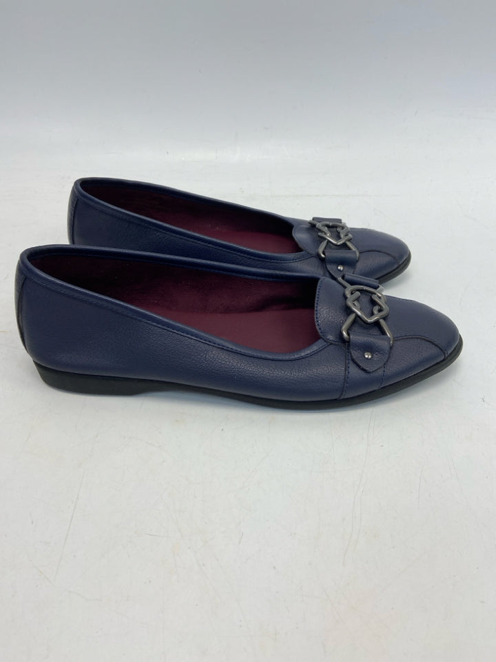 Aerosoles  Size 10 Navy Flats