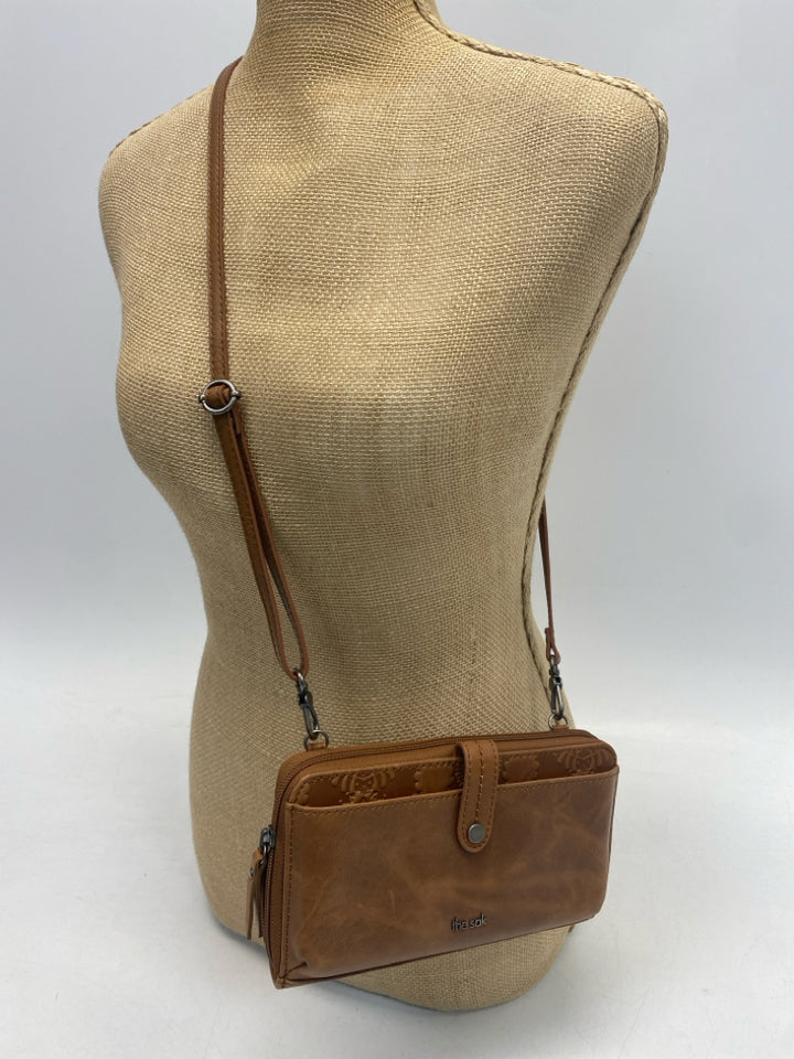 Sak Brown Crossbody
