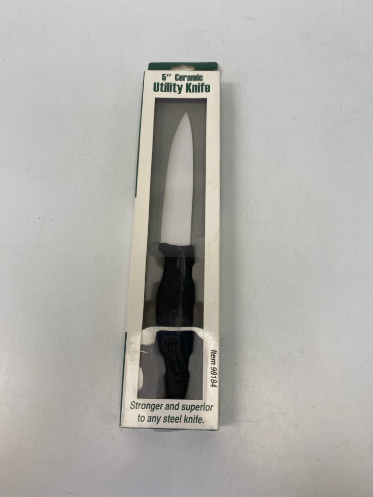NEW/BOX Black Cutlery