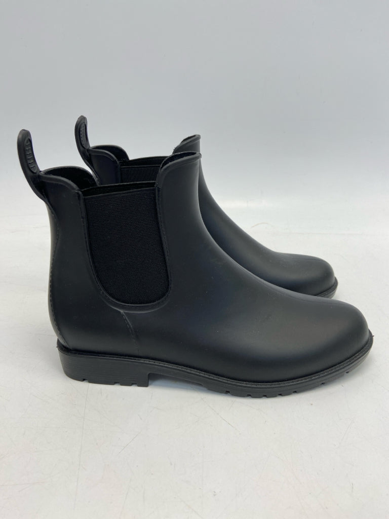 US Shoe Size 7 Black Rubber Boots