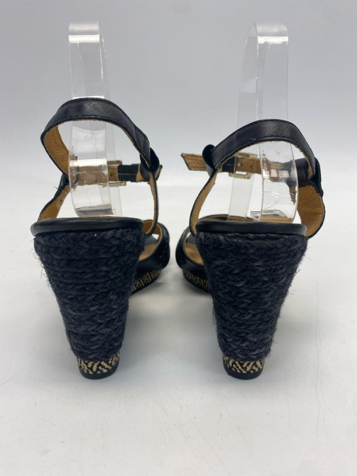 Jack Rogers  Size 9.5 Black Crisscross Sandals