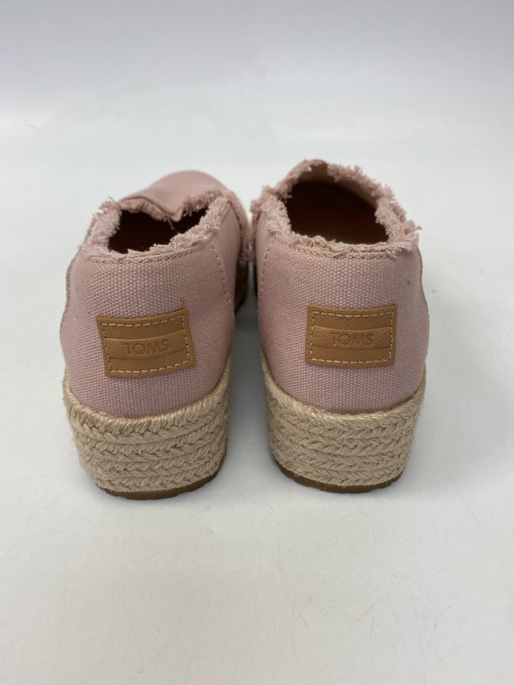 NWOT Toms  Size 6 Pink Sneakers