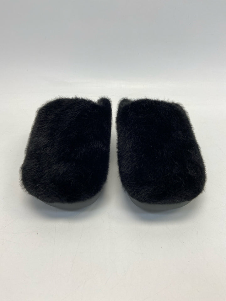 Alegria  Size 37 Black Faux Fur Slippers