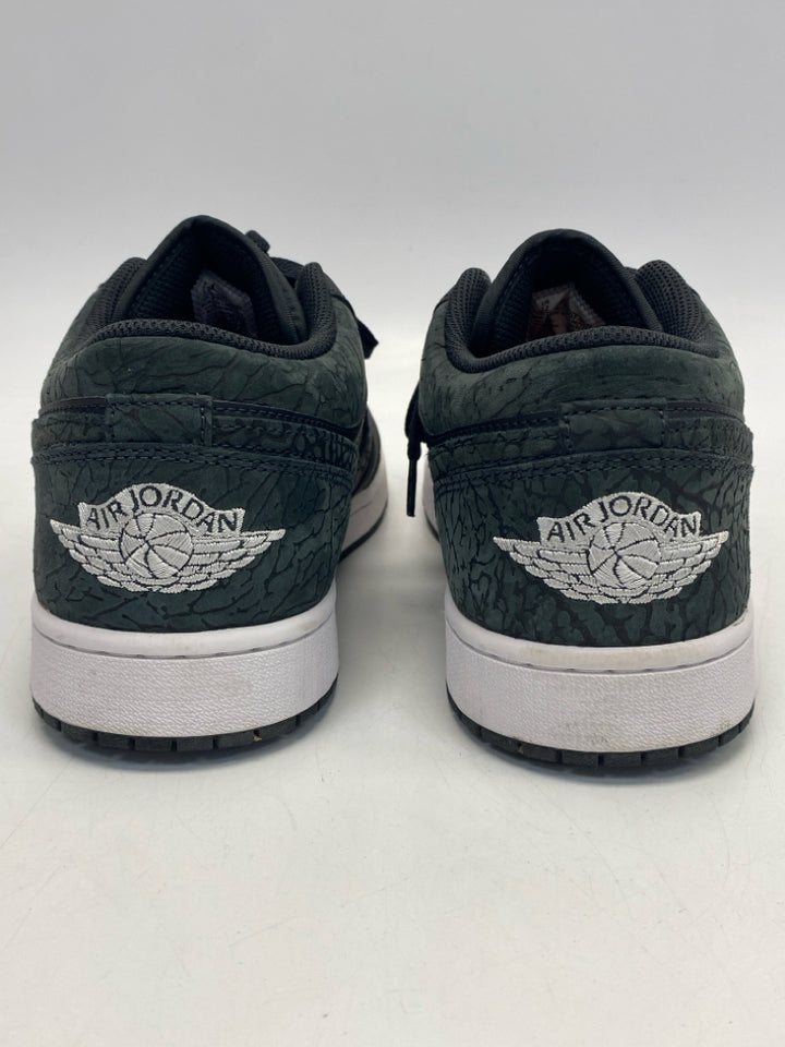 Nike Size 12 Black Dark Gray Lace-Up Men&