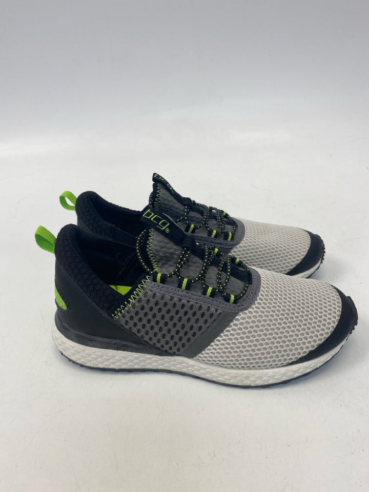 bcg SIZE 2 Gray/Blk Boy&