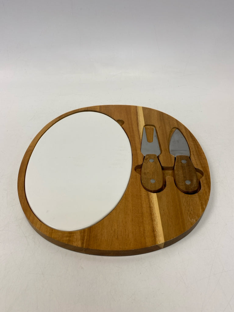 Natural White Serving Piece