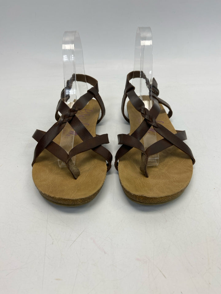 Blowfish  Size 8.5 Dark Brown Crisscross Sandals