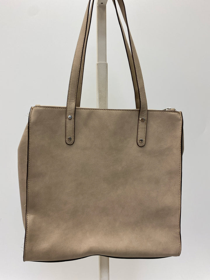 Kelly &amp; Katie Brown Handbag