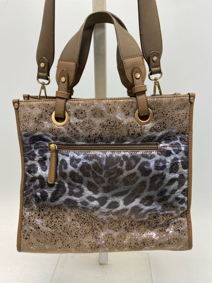 SONDRA ROBERTS Brown Silver Animal Print Handbag