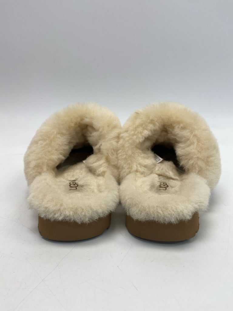 UGG  Size 5 Cream Slippers