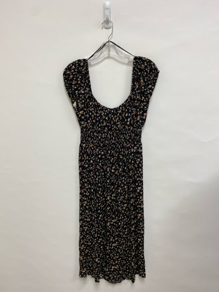 NWT Aeropostale Size M Black/Green Cream/Tan Crinkle Sleeveless Ladies Dress