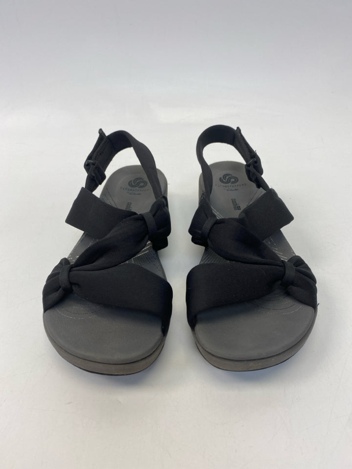 Clarks  Size 7 Black Knotted Sandals