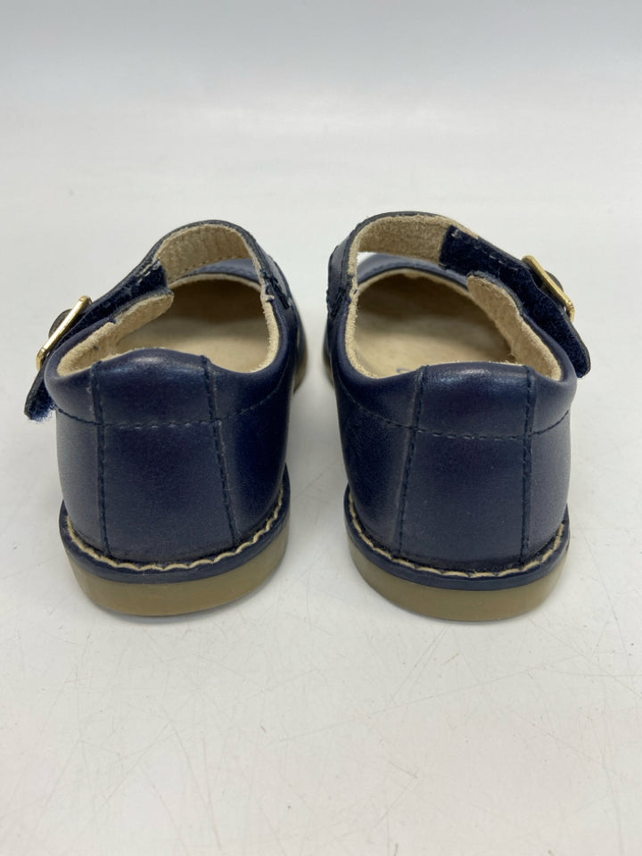 Footmates SIZE 8 Navy Girl&