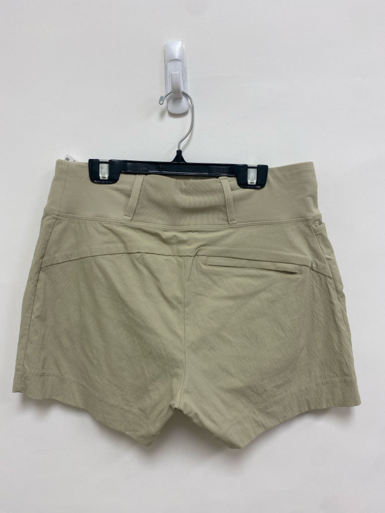 Athleta Size 4 Tan Athletic Shorts