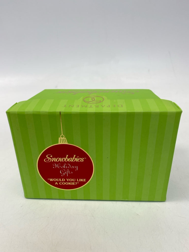 Dept. 56 Cream Snowbabies Christmas