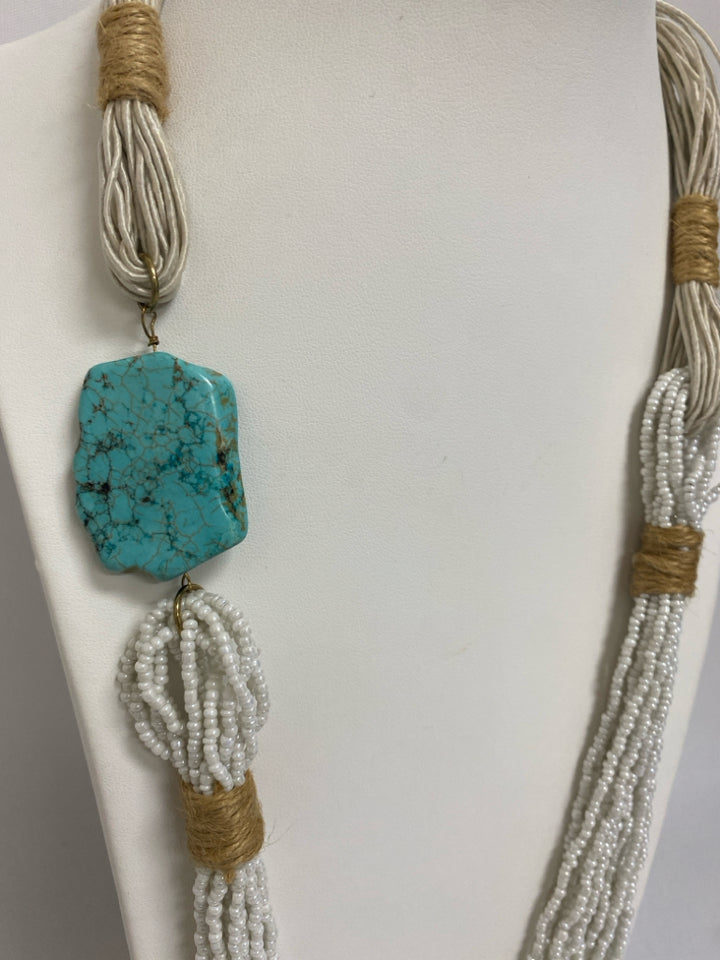 Turquoise Tan/Cream Beaded Necklace