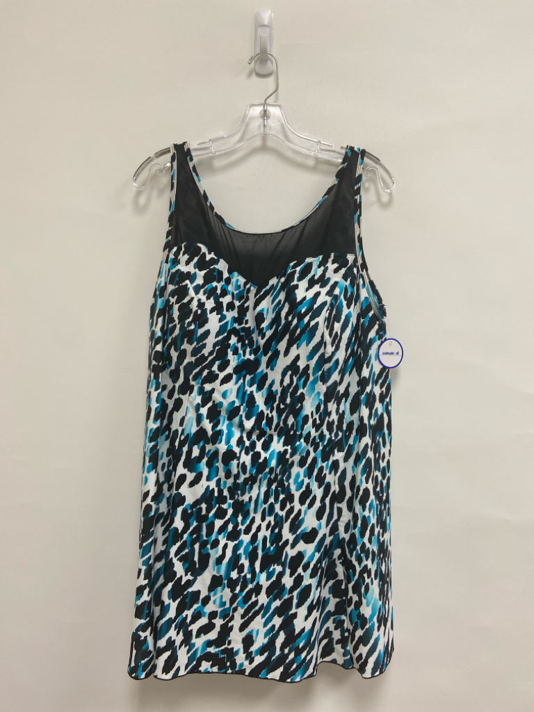 NWT  SIZE  24 Black White/Blue Sleeveless Plus Size Swimwear