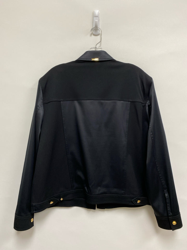 St. John Sport Size XL Black Button Up Ladies Jacket