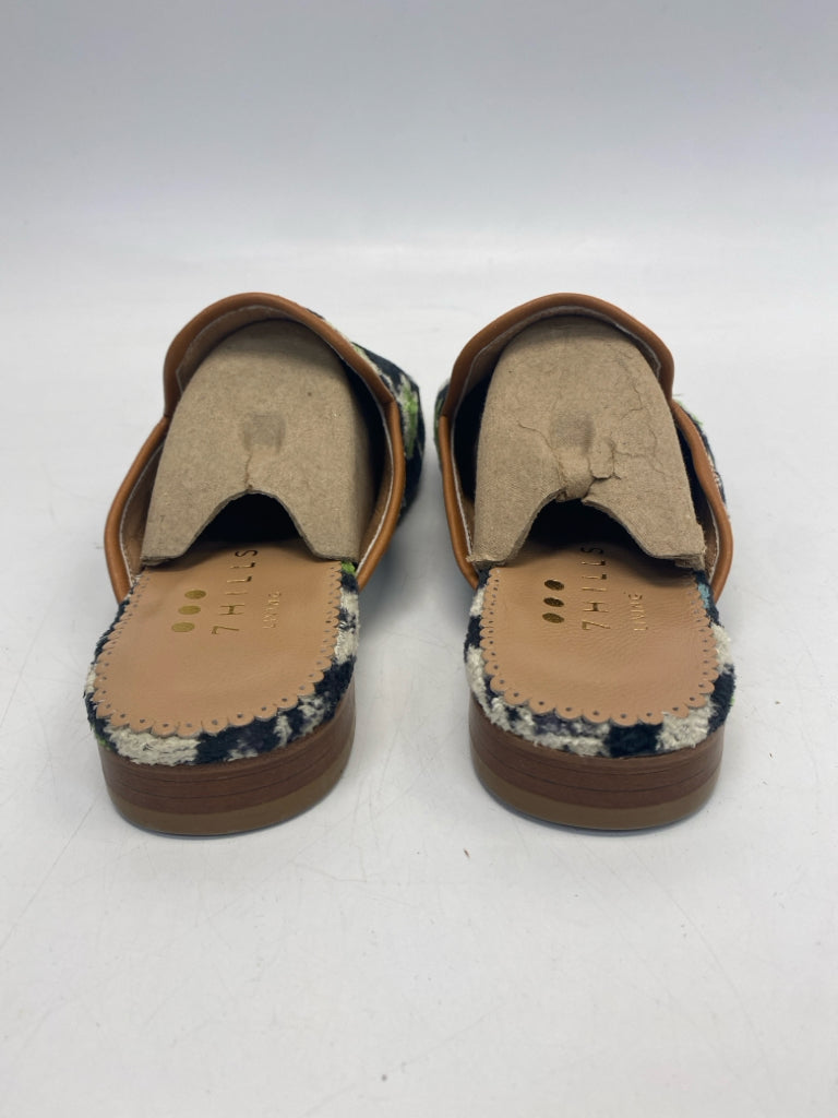 Size 41 Black/Green Wht/Blk Flats