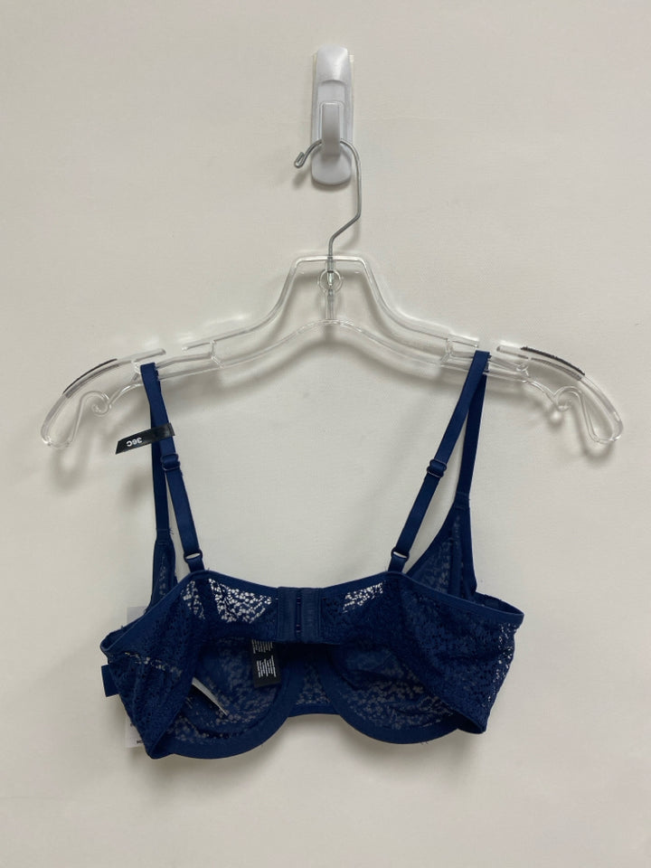 NWT DKNY Size 36 Navy Lace Ladies Bra