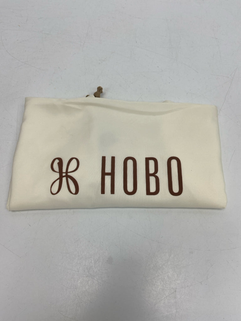 NWT Hobo Burnt Orange Leather Wristlet