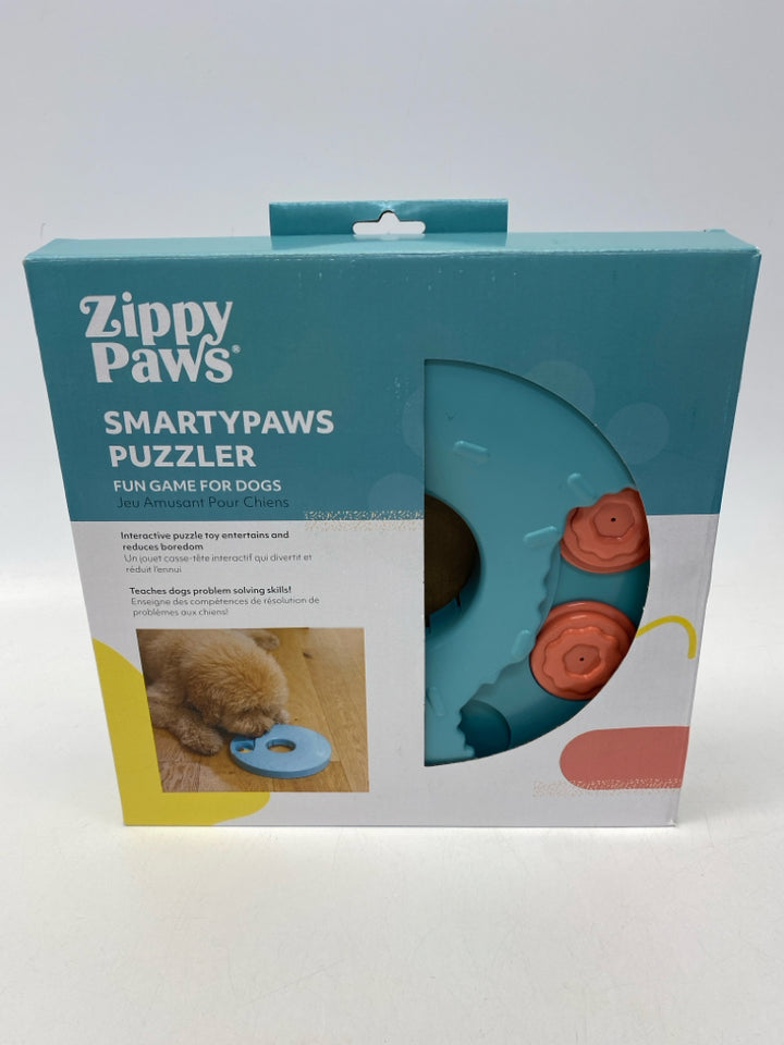NEW/BOX Aqua Coral Pet Toys