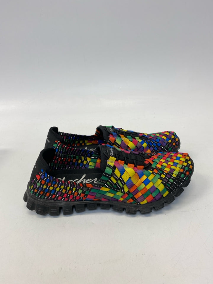 NWOT Skechers US Shoe Size 8.5 Multi-Color Woven Sneakers
