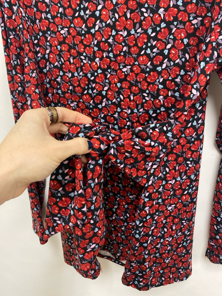 Motherhood Size M Black Red/Pink Flowers Maternity Top