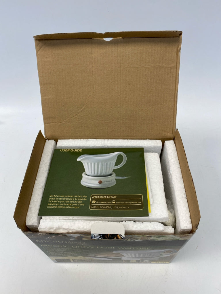 NEW/BOX White Serving Piece