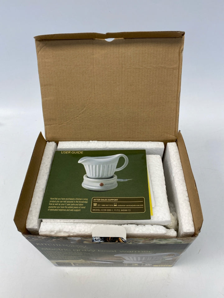 NEW/BOX White Serving Piece