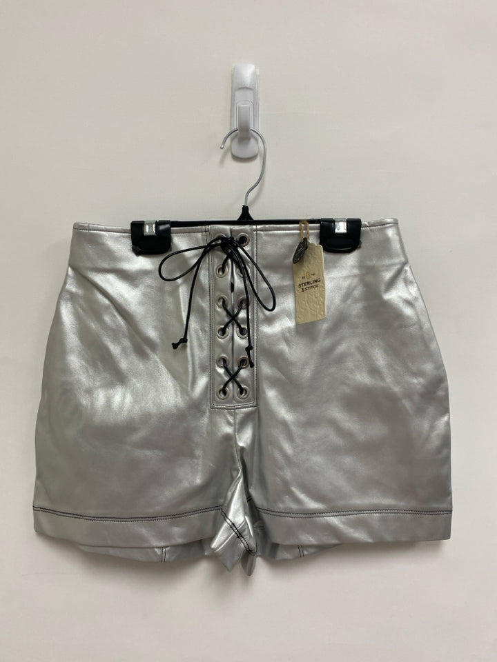 NWT Size M Silver Black Stars Faux Leather Ladies Shorts