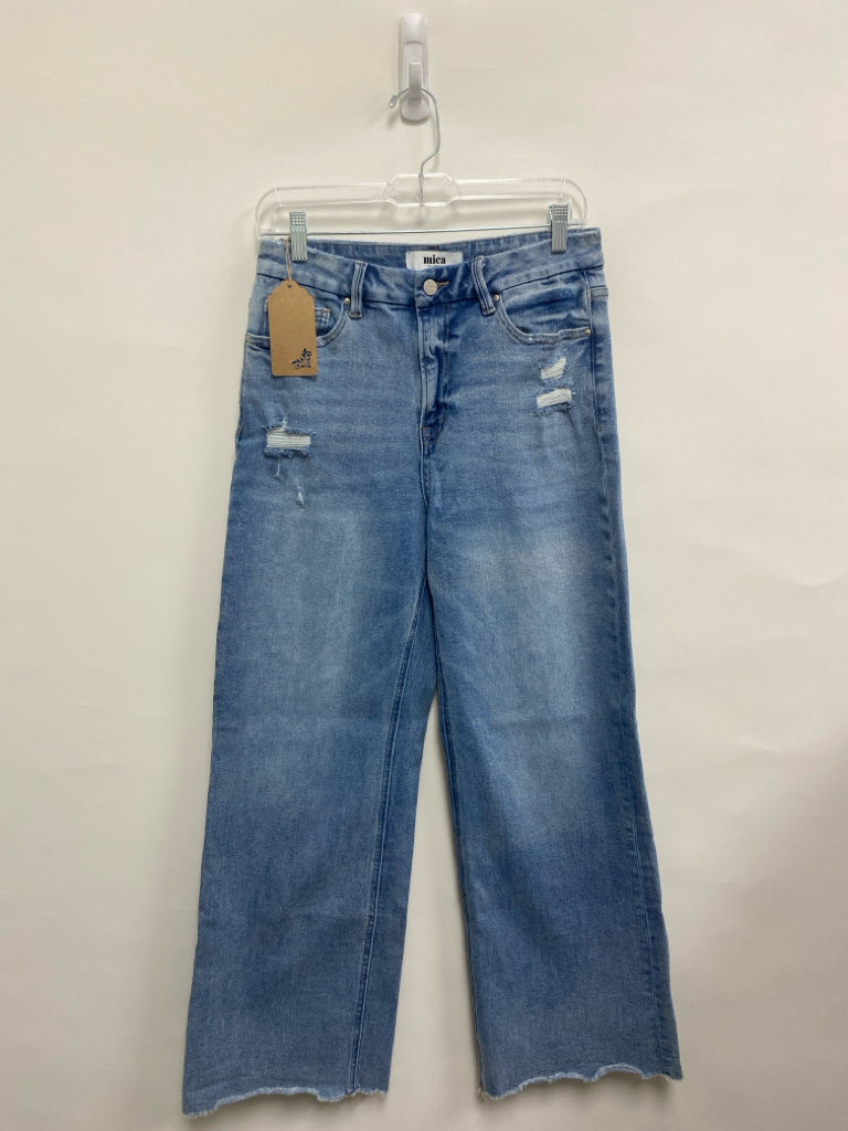 NWT Size 29 Light Denim Distressed Wide Leg Ladies Jeans